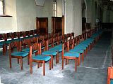 Der Kirchensaal bekommt auch neue Sthle (05.09.08).