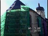 Der hintere runde Teil der Kirche ist eingerüstet