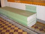 Trockenbaumaterial